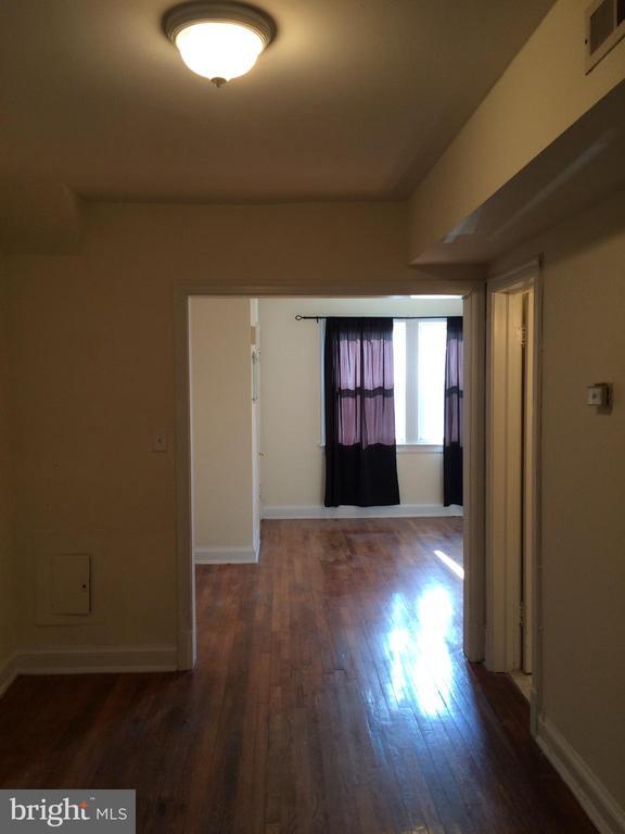 Foto del edificio - 1830 Independence Ave SE