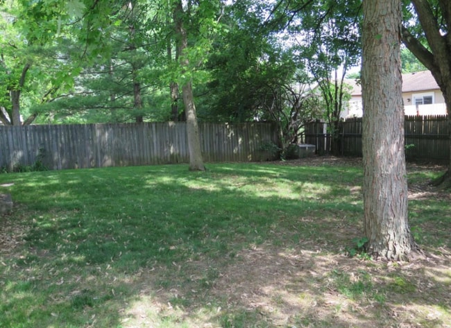 Building Photo - 2957 Charmwood Ct