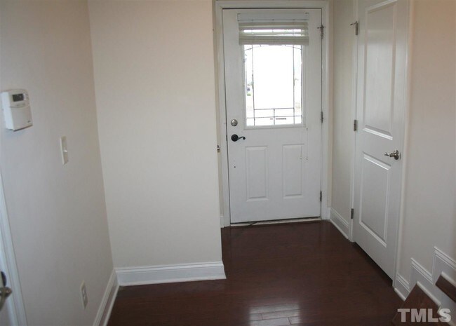 Building Photo - 635 Berry Chase Way