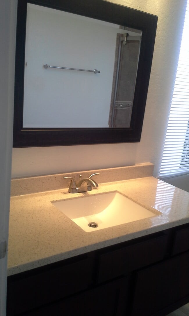 Spacious Bathrooms - 400 N Sunrise Way