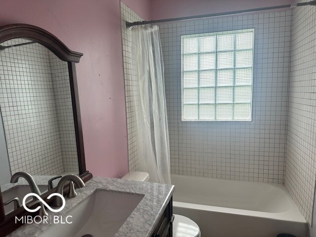 Foto del edificio - 5147 E 16th St