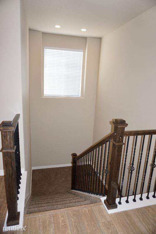 Building Photo - 4 br, 4.5 bath Townhome - 3365 Redcoat Ln