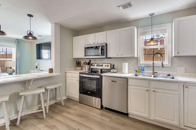 Foto del edificio - 5499 Medina Rd