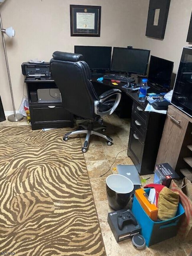 Foto del edificio - 23 Gordon Cir