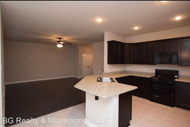 Foto del edificio - 4 br, 2 bath House - 1943 Calvin Ct