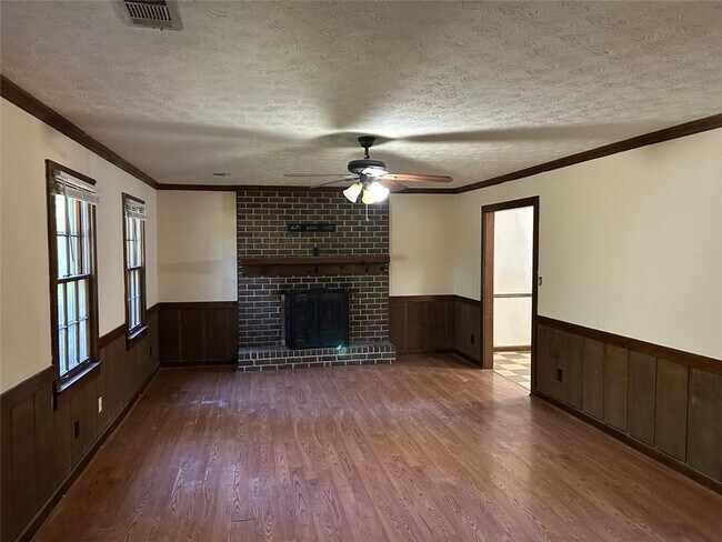 Foto del edificio - 1530 Oleander Dr SW