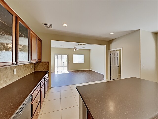 Building Photo - 9183 Brilliant Prairie Court