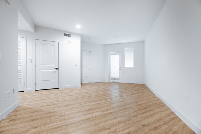 Living room - Brookhurst Place - I