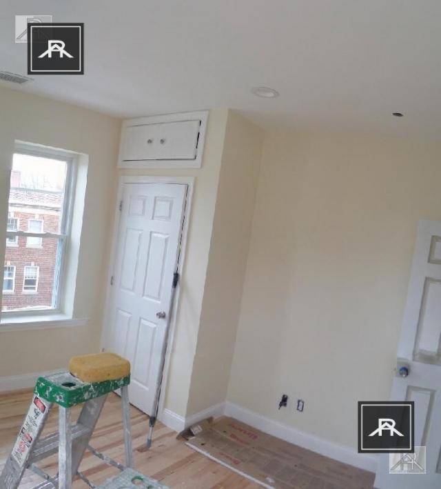 Foto del edificio - 5 bedroom in Brookline MA 02446