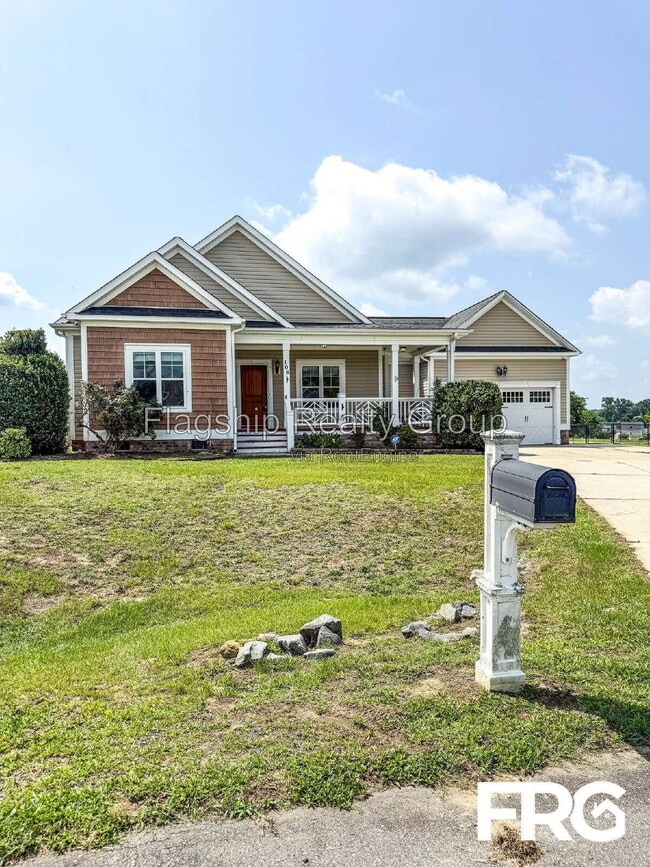 Building Photo - 106 E Stargrass Cir