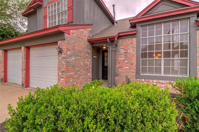 Building Photo - 2200 Rick Whinery Dr