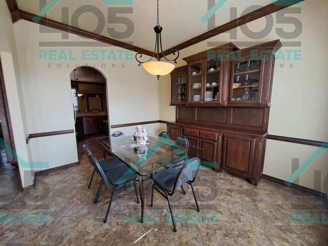Foto del edificio - STUNNING 5 Bedroom on 5 Acers in Choctaw