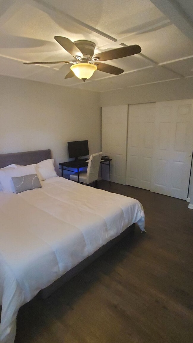 Building Photo - 154 Chatterbird Dr