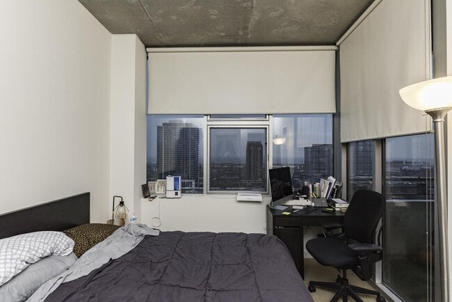 Foto del edificio - 2 bedroom in Chicago IL 60616