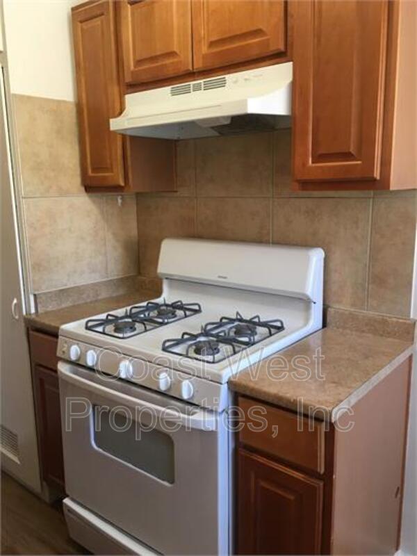 Foto del edificio - 3904 Witherby St