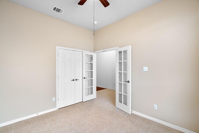 Building Photo - 187 Prairie Dawn
