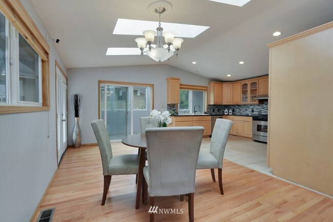 Foto del edificio - 3925 S 188th St