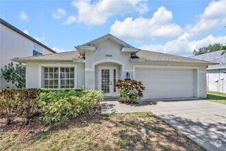 Building Photo - 15015 Savannah Dr