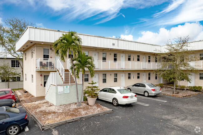 RAM Pompano - RAM Pompano Apartments