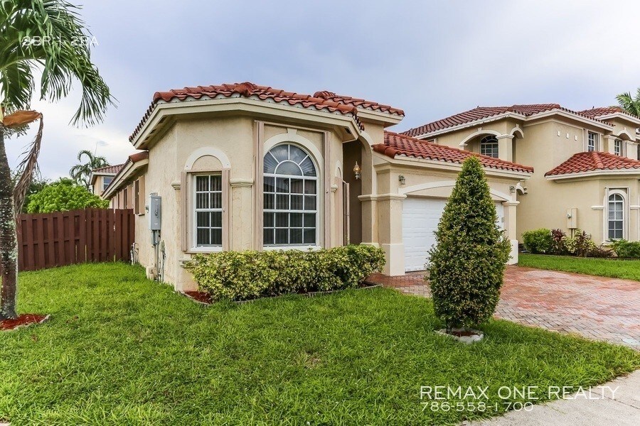 Foto principal - 2090 NW 98th Terrace