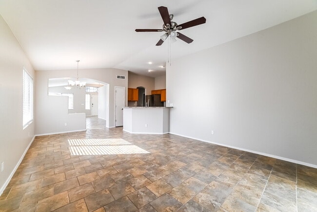 Building Photo - 3510 W Thurman Dr