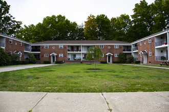 Chenango Courtyard Photo