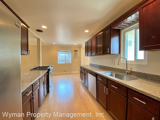 Building Photo - 3 br, 2 bath House - 810 Laguna Avenue