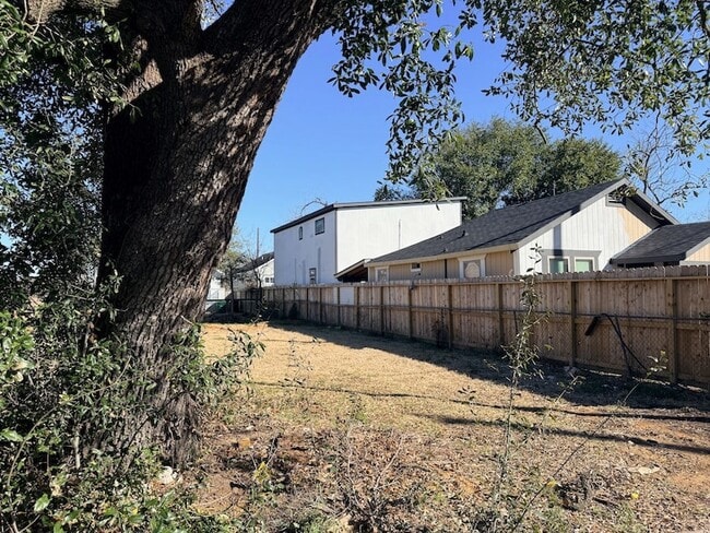 Photo - 3512 Castor St House