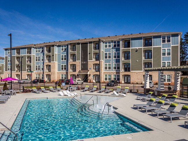 Building Photo - Elevate Brier Creek