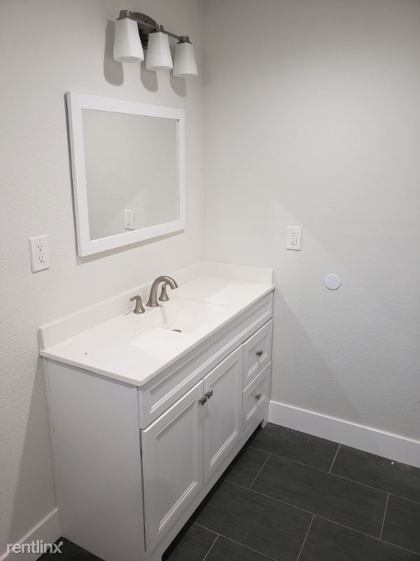 Foto del edificio - 3 br, 2 bath House - 1785 8th Ave