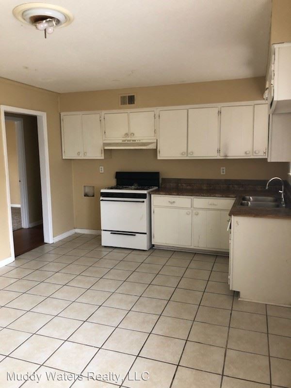 Foto del edificio - 3 br, 1.5 bath House - 6060 Devon Circle