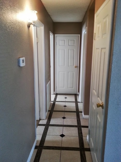 Foto del edificio - LOVELY 3 BEDROOM 1 BATH HOME! COME SEE TODAY!