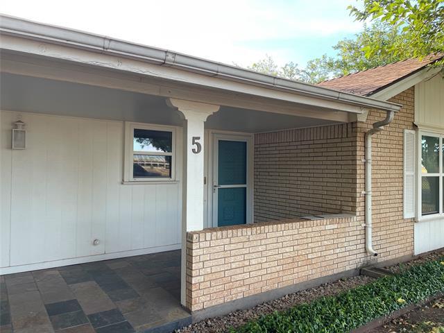 Building Photo - 5 Gardenia Cir