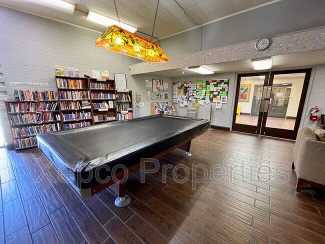 Foto del edificio - 32750 Guadalajara Dr