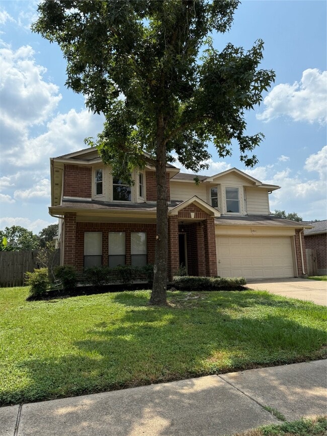 Building Photo - 17011 Macleish Dr