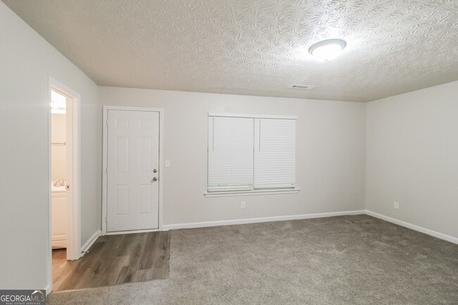 Building Photo - 3894 Fieldway Rd