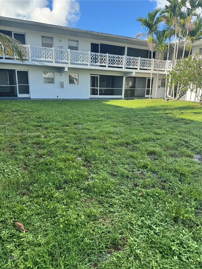 Foto del edificio - 1701 NW 46th Ave
