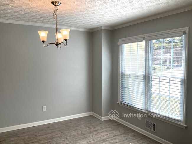 Foto del edificio - 4751 Shallow Ridge Rd NE