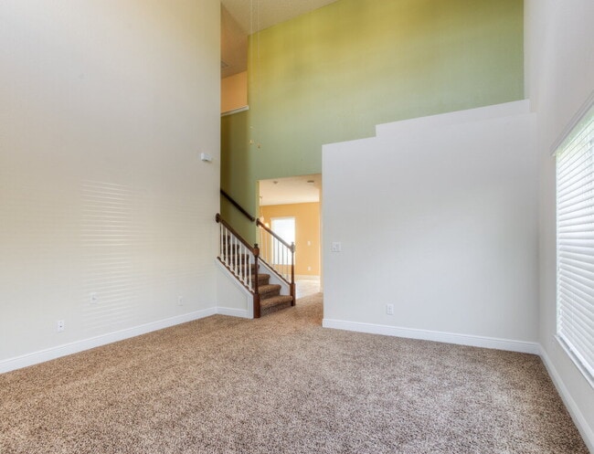 Building Photo - 1705 Southern Oak Loop