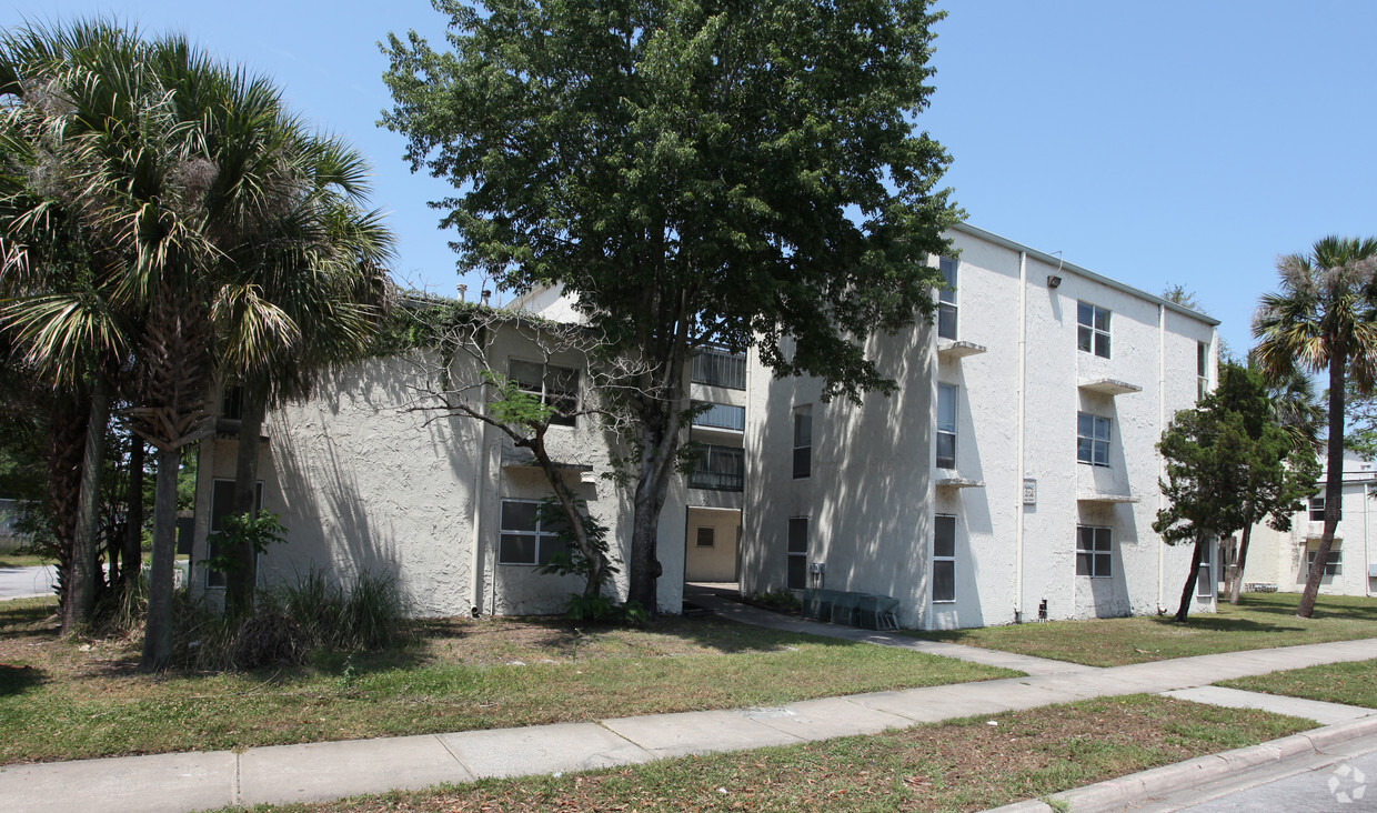 Primary Photo - Cascade Apartments