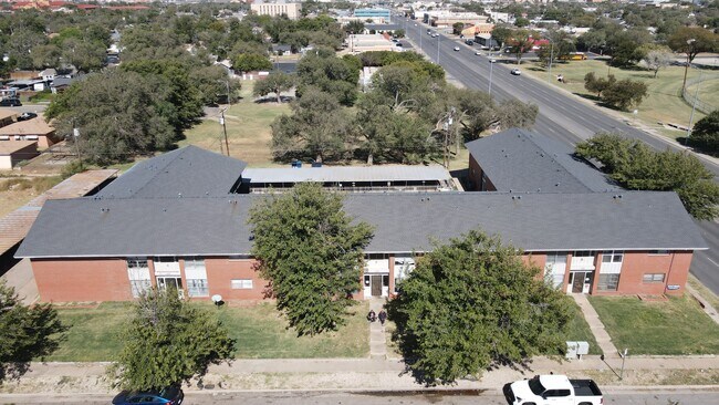 Foto del edificio - Kentwood Apartments