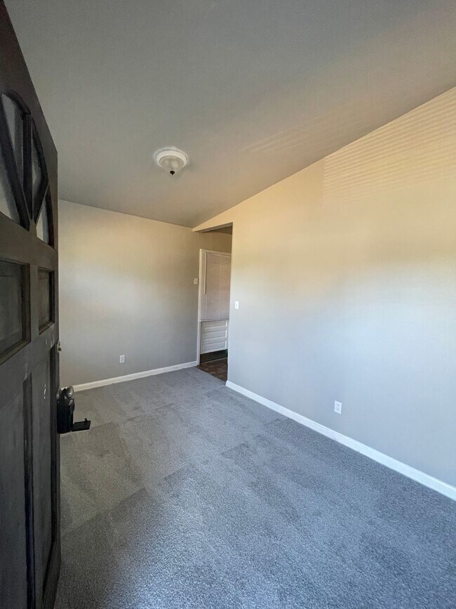 Foto del edificio - 3/1 Northside Living!