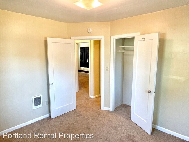 Foto del edificio - 2 br, 1 bath House - 5307 SE 108th Ave.