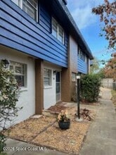 Building Photo - 2497 Country Club Dr