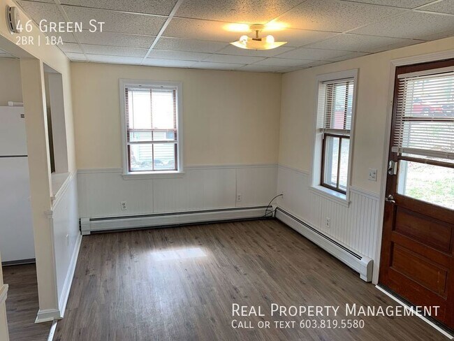 Building Photo - Spacious 2-Bedroom Apartment with Pet-Frie...