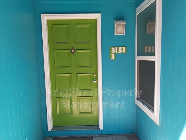 Foto del edificio - 3151 N Shore Dr SE
