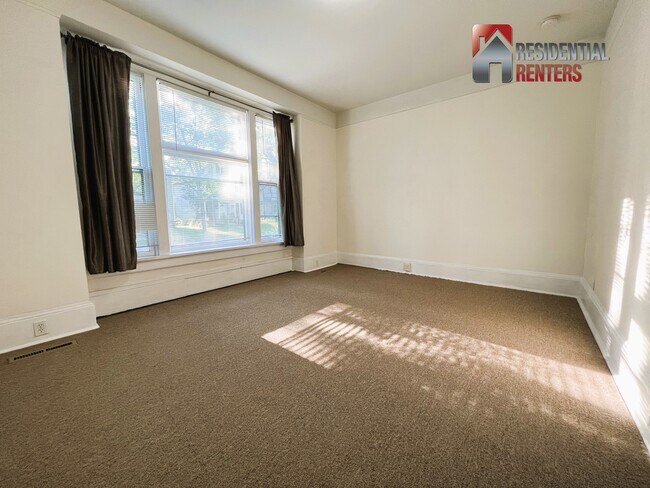 Foto del edificio - 2322 N Palmer St