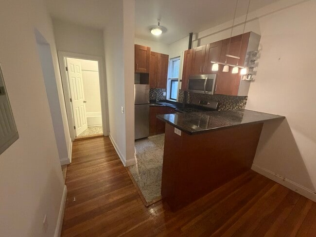 Photo - 11 Peterborough St. Unit 6 Apartment