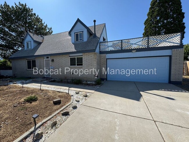 Building Photo - 20 Bodie Dr