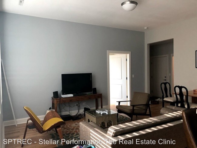 Foto del edificio - 2609 N Halsted St